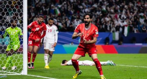 النقطة الأولى للفدائي.. منتخب فلسطين يتعادل مع الإمارات في أمم آسيا